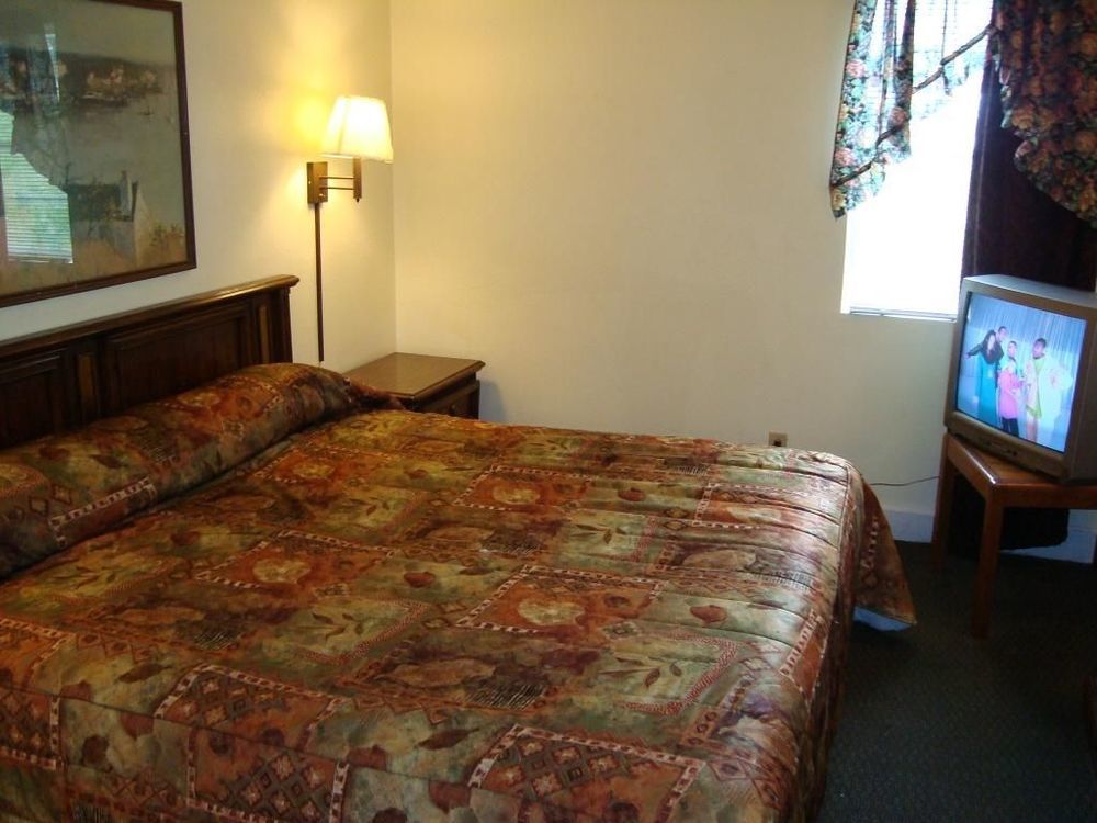Town House Motel Tupelo Oda fotoğraf