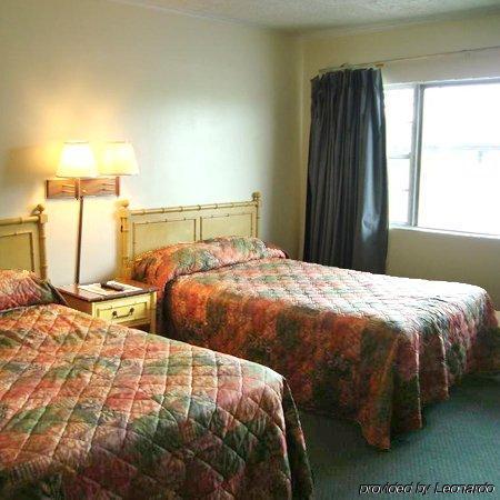 Town House Motel Tupelo Oda fotoğraf