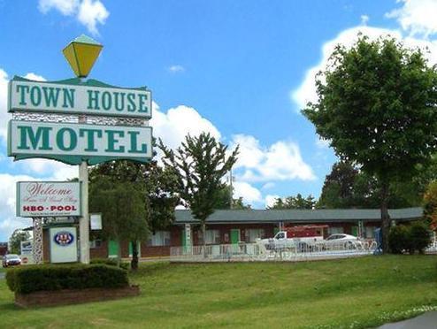 Town House Motel Tupelo Dış mekan fotoğraf